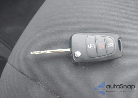 2012 Kia Soul + z USA, uszkodzony, nr VIN KNDJT2A61C7396381